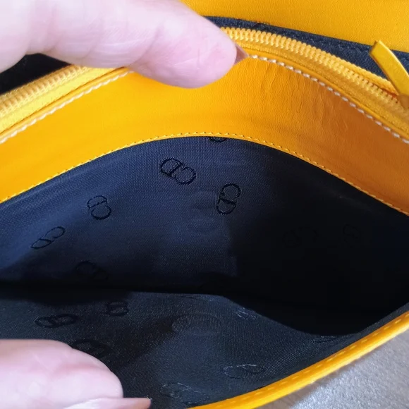 Vintage Dior Vibrant Yellow Clutch - Picture 14 of 15
